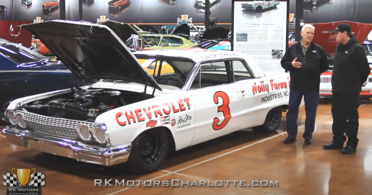 (VIDEO) A NASCAR Hall of Famer and his Legendary Race Car