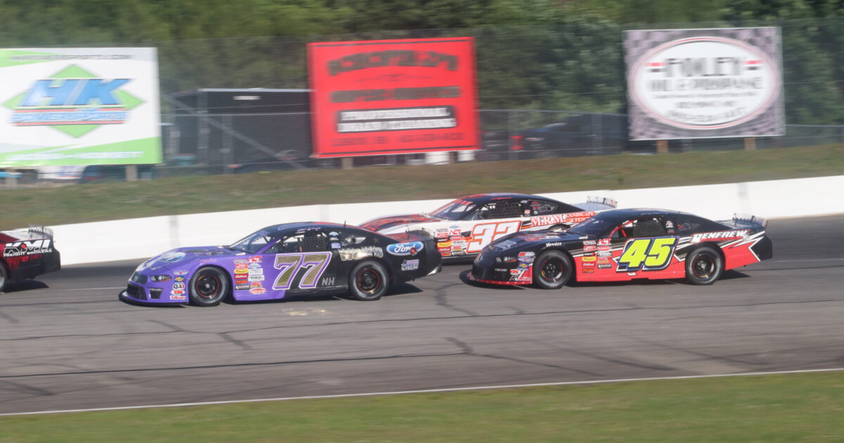 Foley Oil & Propane Throw Support Behind New 3,000 to win Late Model…