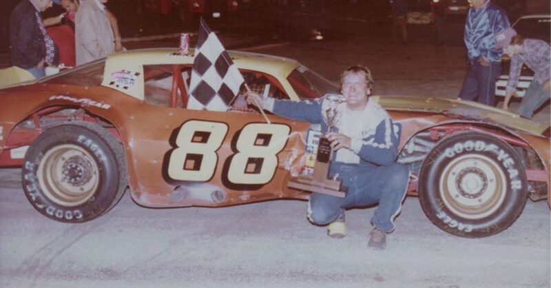 Mike-Eddy-VL-Toledo-1981.jpg?