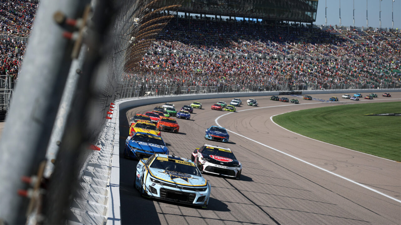 Chase Elliott Leads Kansas PC Chris Graythen Getty