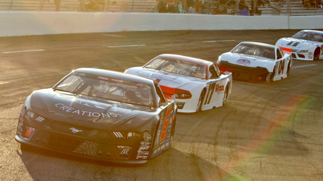 Pace Laps Orange Krush 200 2024 PC Will Bellamy