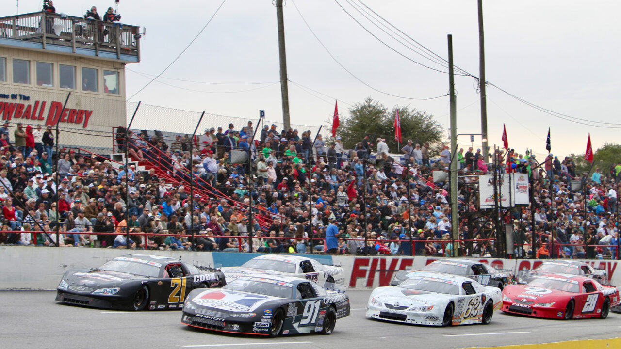 Snowball Derby Pace Laps 2025 PC Will Bellamy